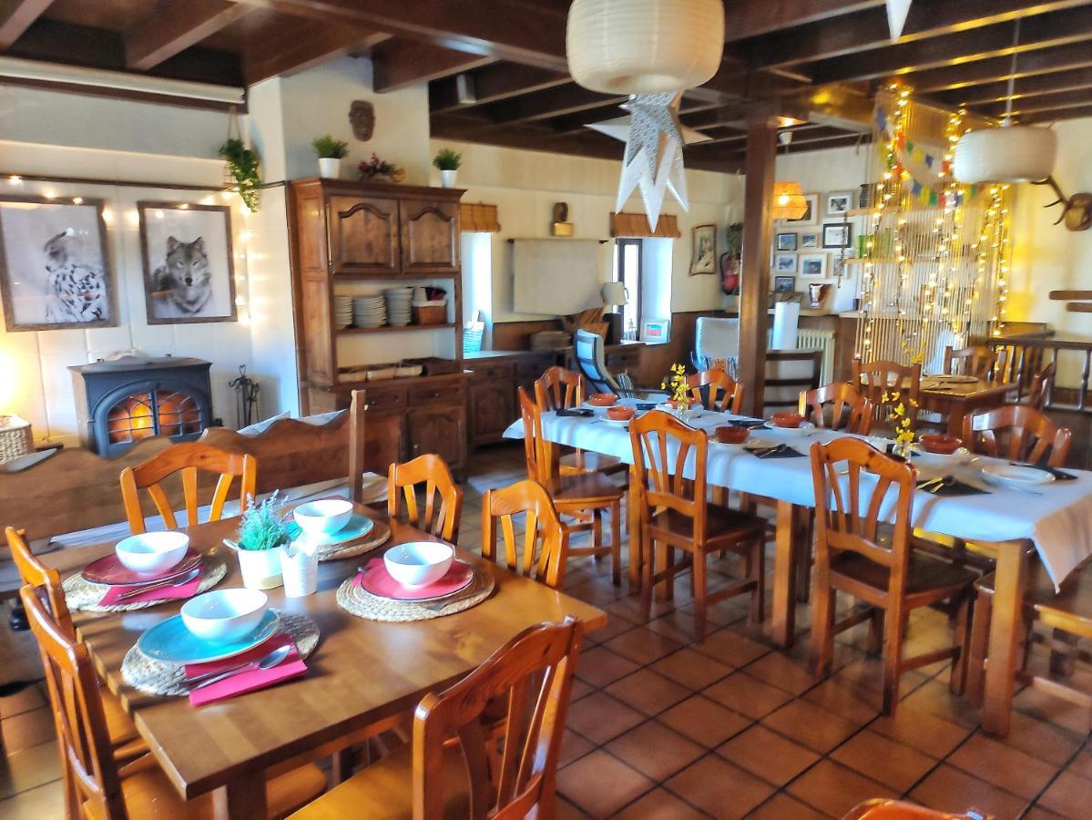 Ostello Refugio La Ardilla Real Posada De Valdeon Esterno foto