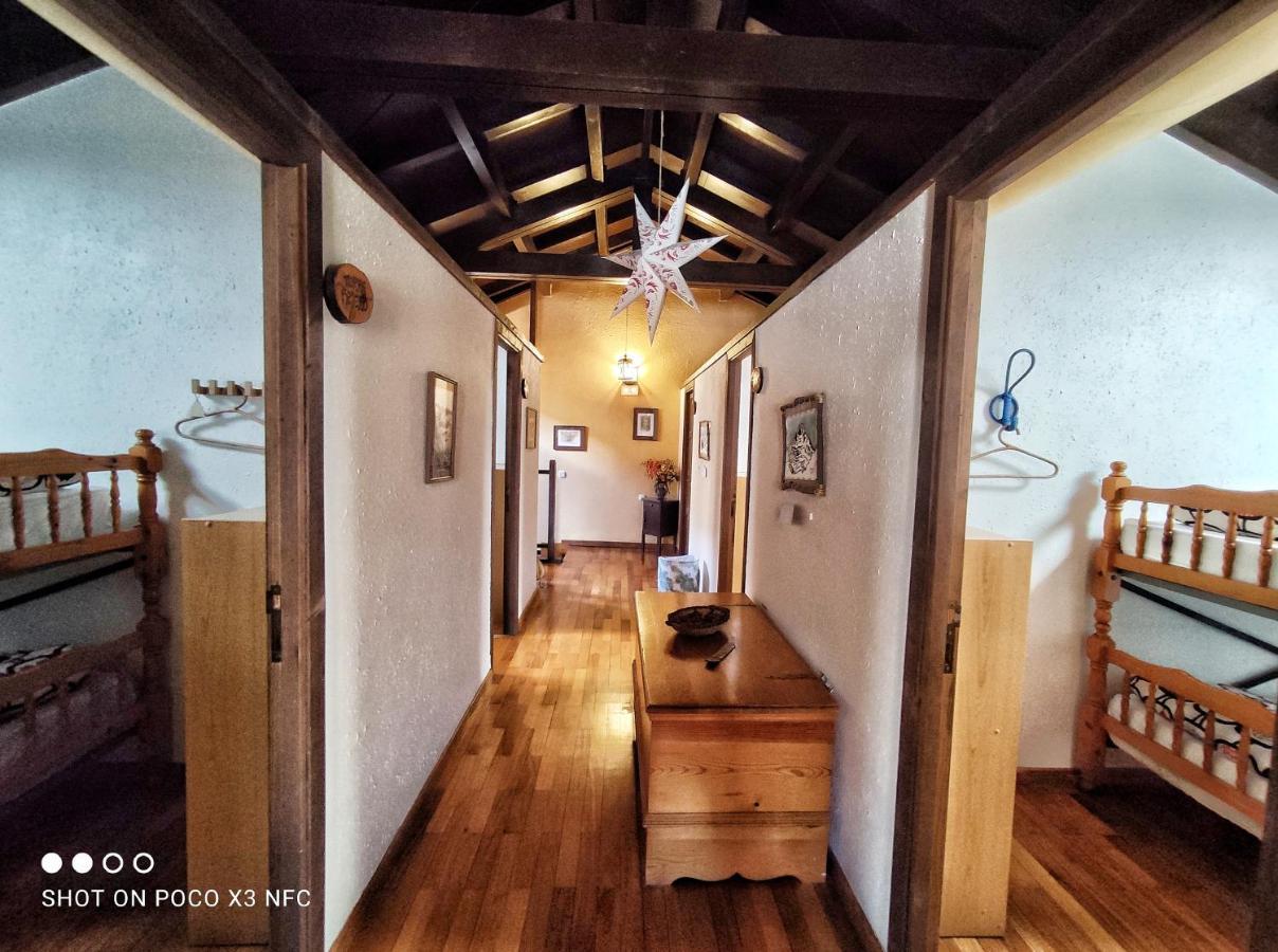 Ostello Refugio La Ardilla Real Posada De Valdeon Esterno foto