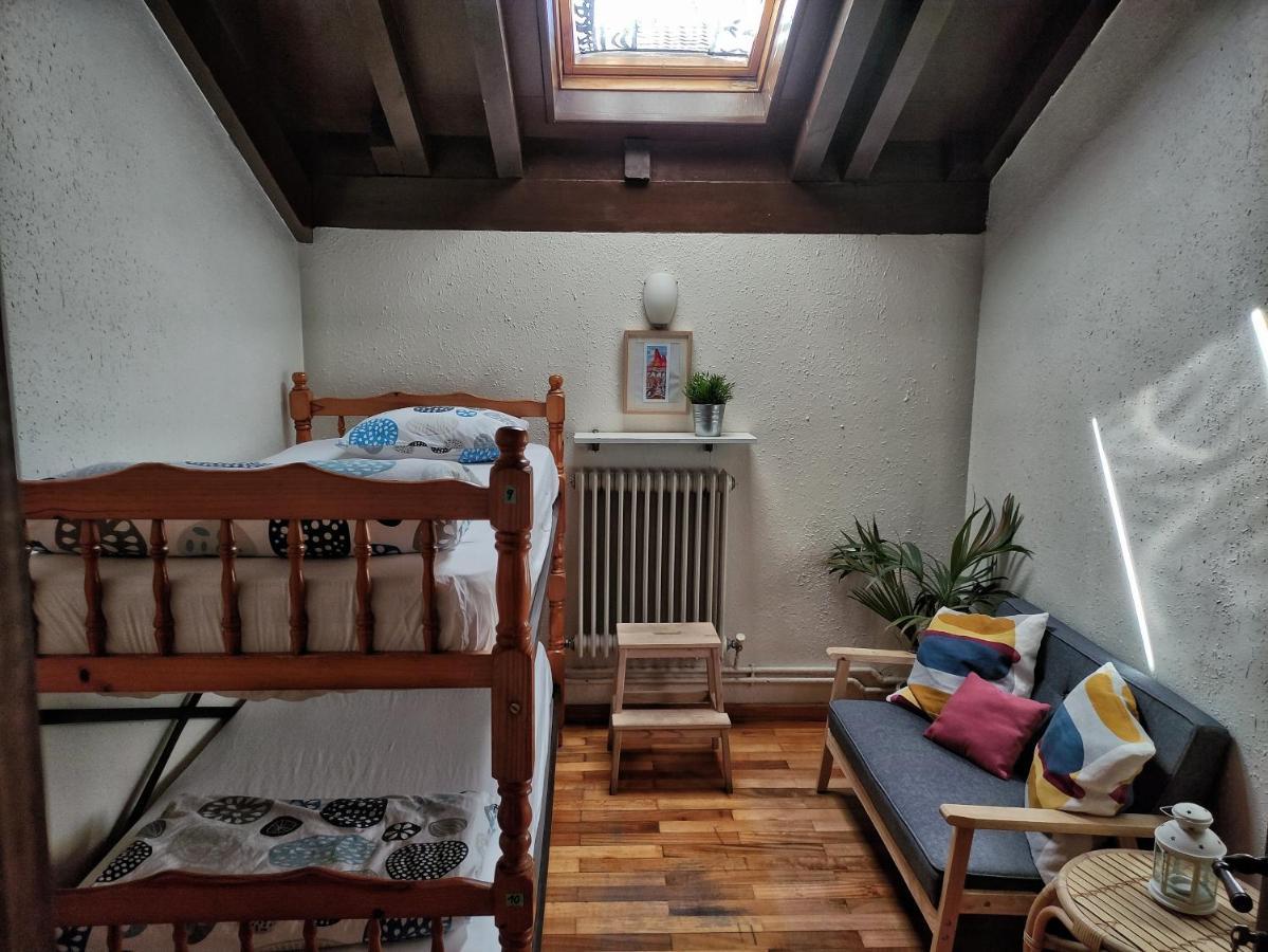 Ostello Refugio La Ardilla Real Posada De Valdeon Esterno foto