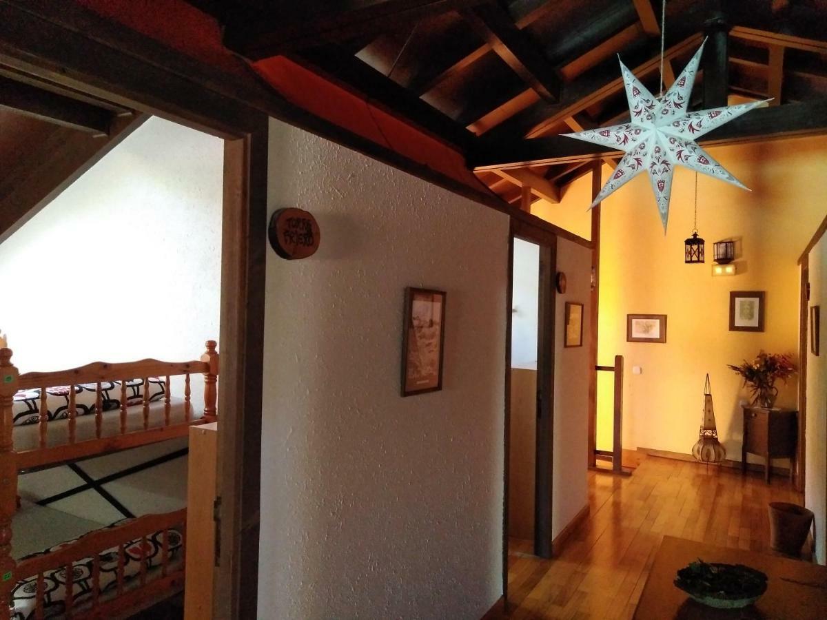 Ostello Refugio La Ardilla Real Posada De Valdeon Esterno foto