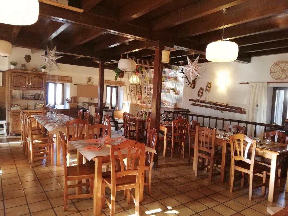 Ostello Refugio La Ardilla Real Posada De Valdeon Esterno foto