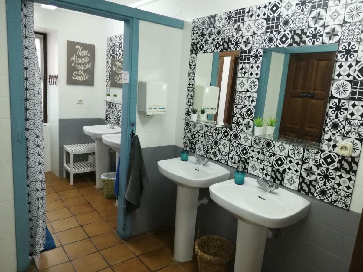 Ostello Refugio La Ardilla Real Posada De Valdeon Esterno foto